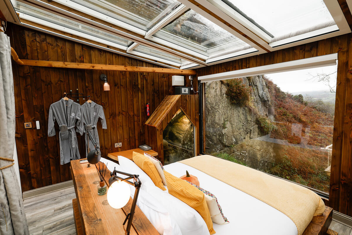 Balance Treehouse, Ring of Gullion